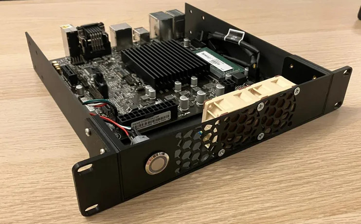 1U 10" Mini-ITX Rackmount Case - Compact Server Housing