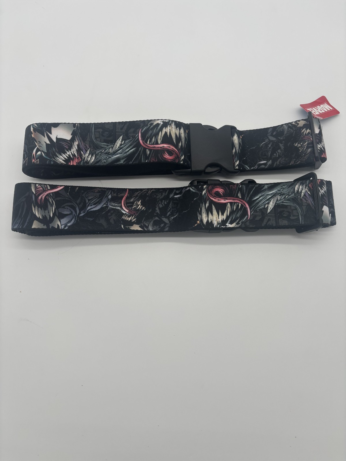 Buckle Down Marvel Venom Luggage Strap