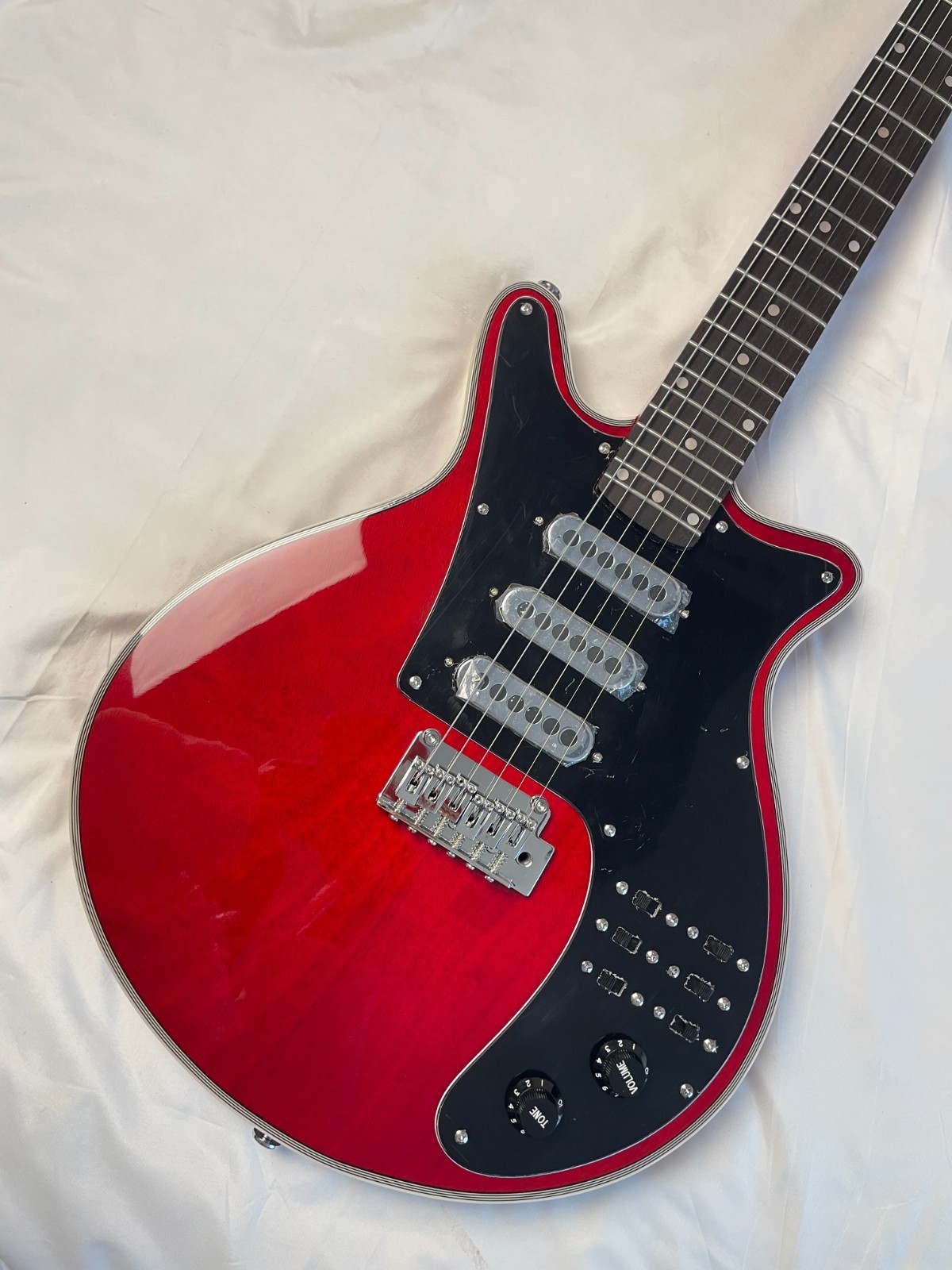 Red Brian May Electric Guitar 3H Pickups Silver Accessories Rosewood Fingerboard