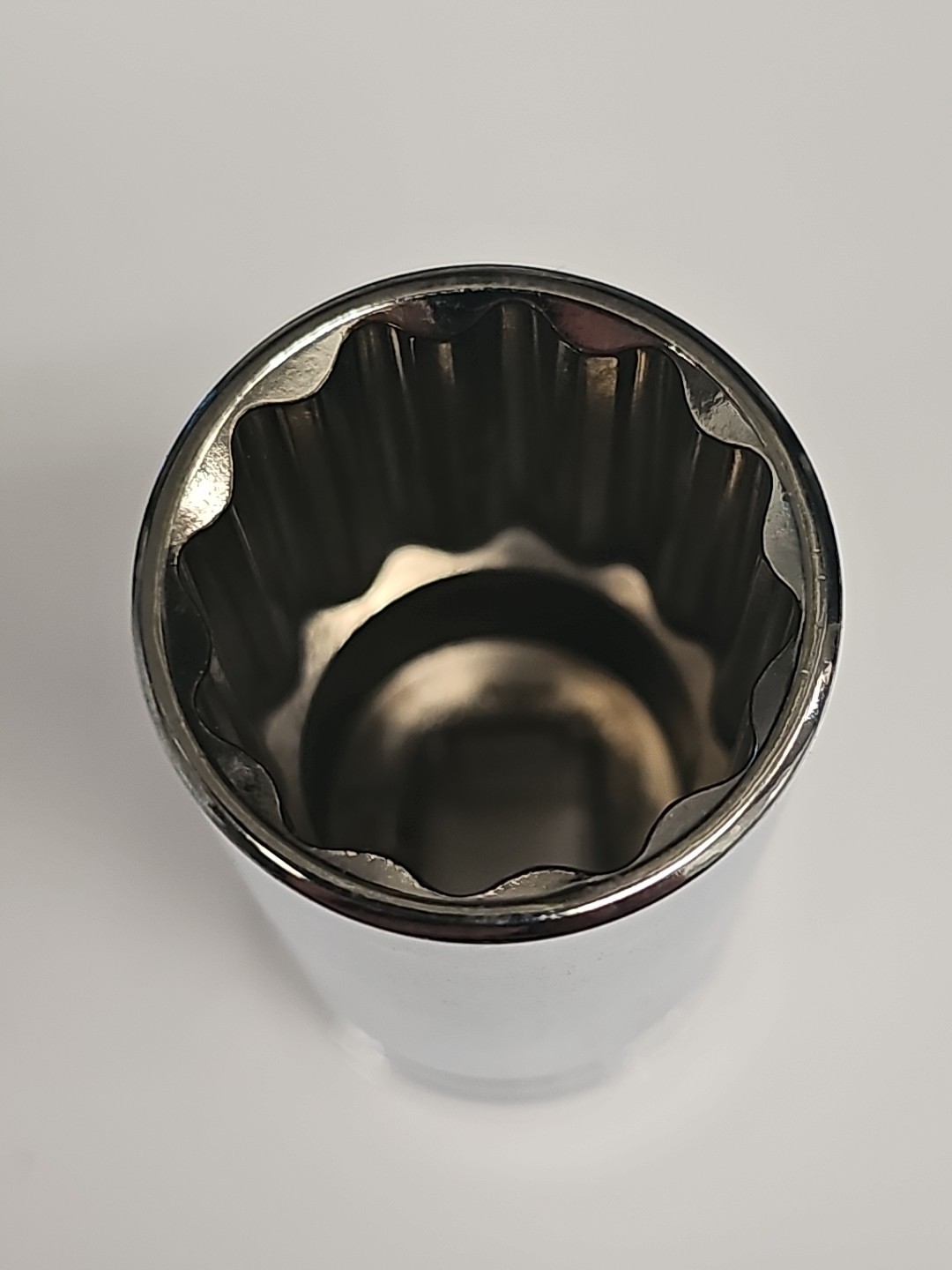 Performance Tool W38628 3/8” Drive 7/8” 12 Point Deep Well Socket
