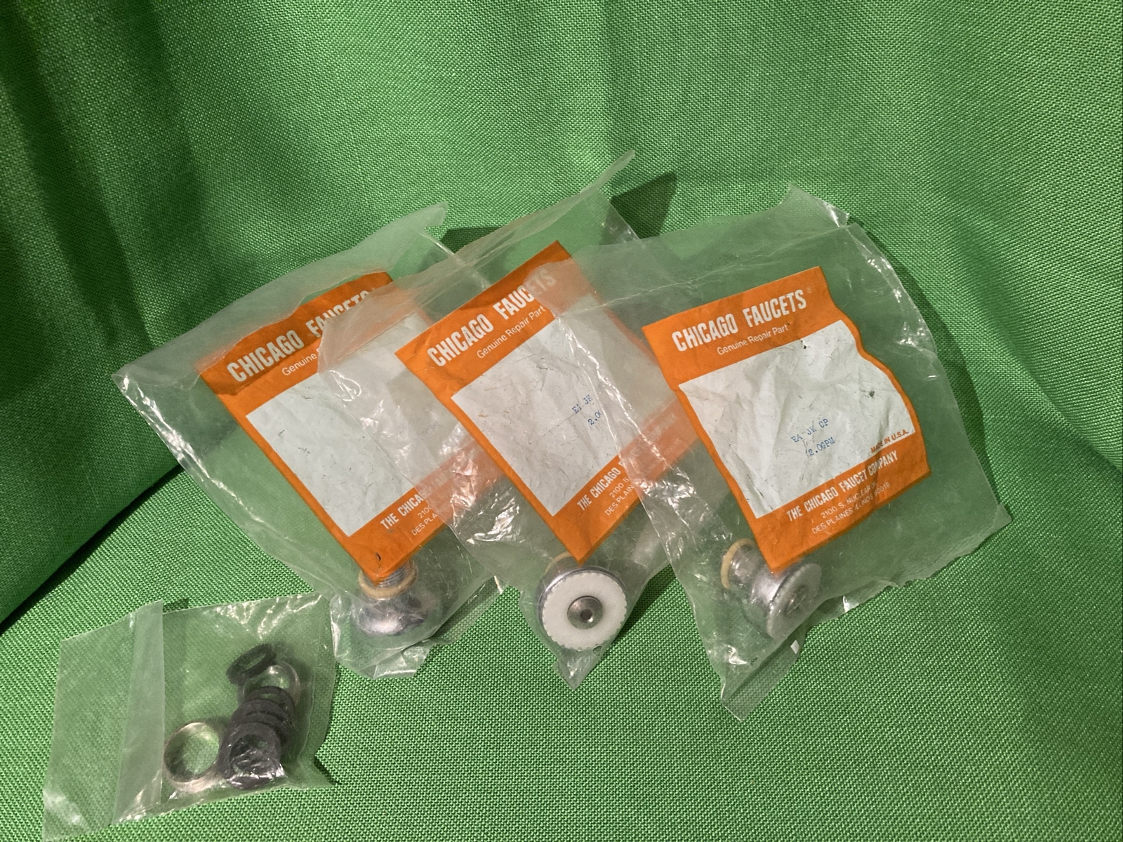Lot Of 3 NEW in Pack Chicago Faucets, E4JKCP 2.OGPM Spray Spout Assembly + NIP