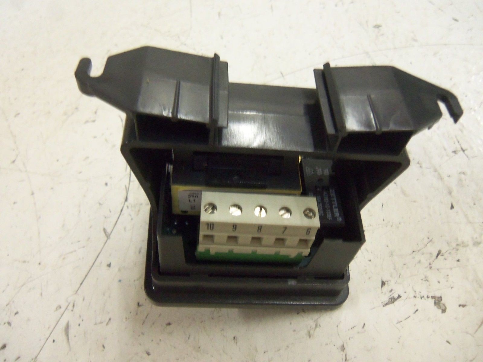 WATLOW LVE6JW00001000A TEMPERATURE CONTROLLER NSNP