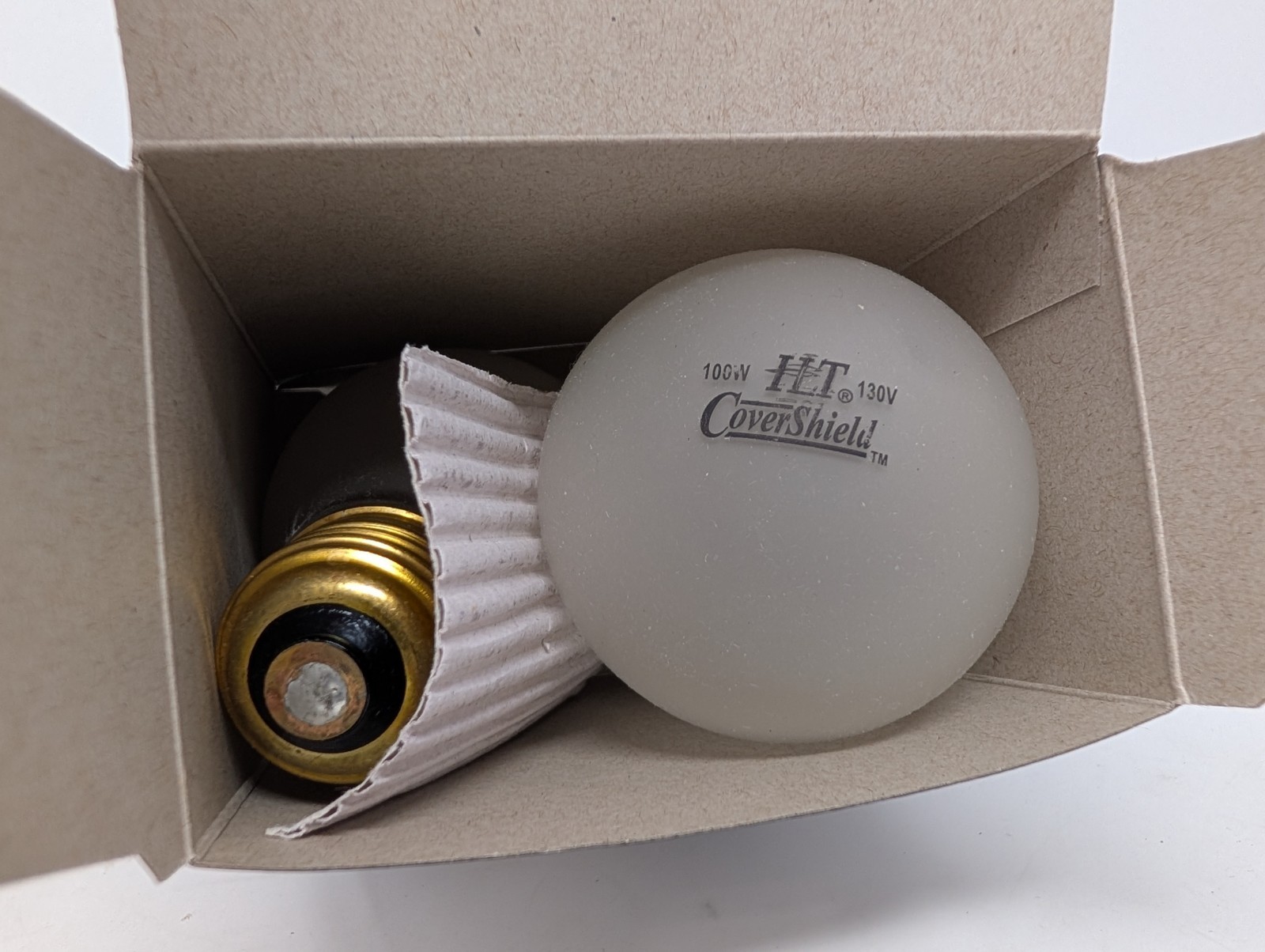 White 100W Light Bulbs 130V A19 2pk Old Style Silicone Coated Shatter Resistant
