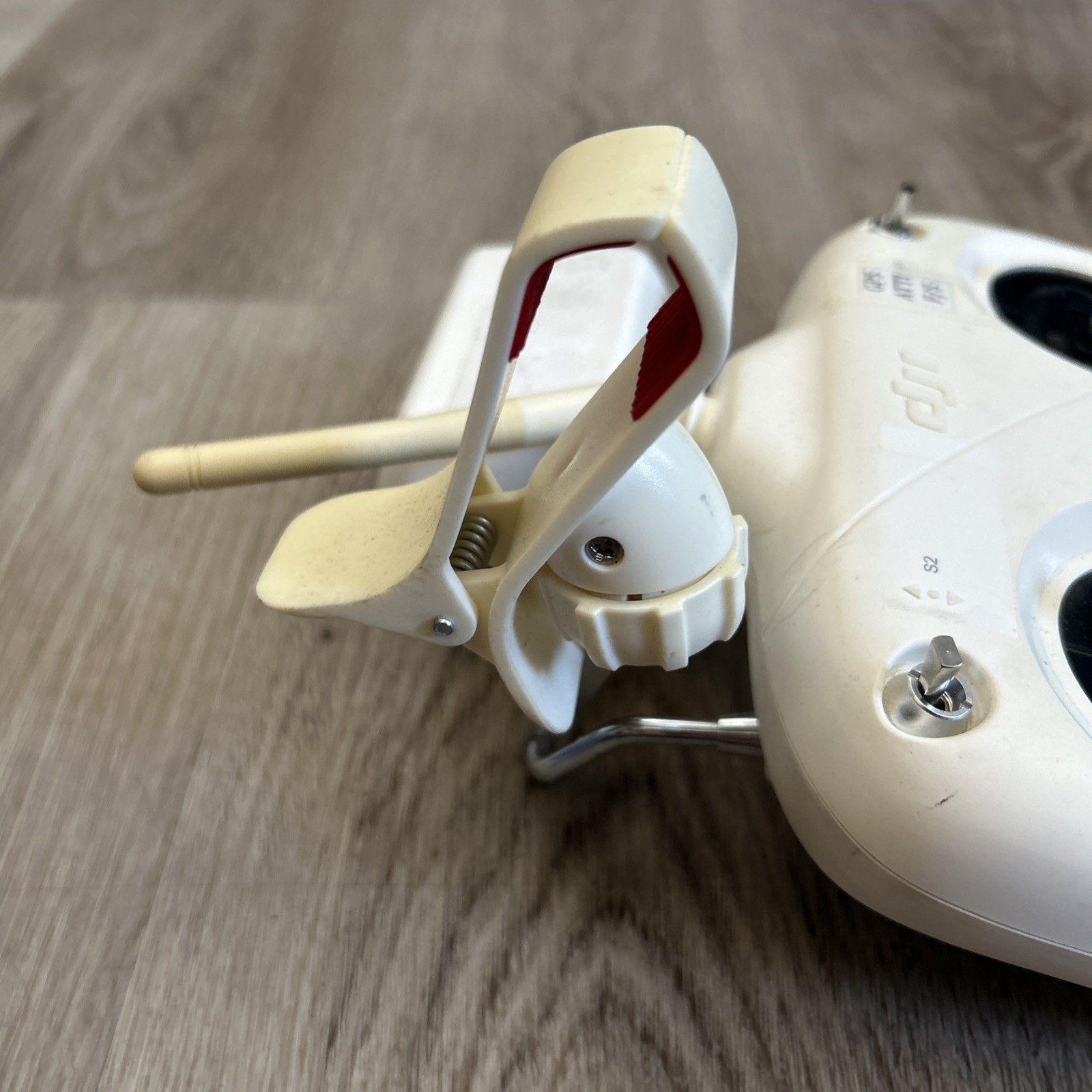 DJI Phantom 2 Standard Remote Controller PVT581 w/ Range Extender Tested Working