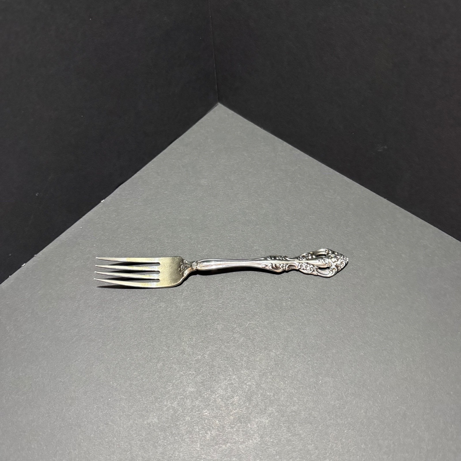 Oneida MICHELANGELO CUBE Heirloom Stainless Flatware - Choice