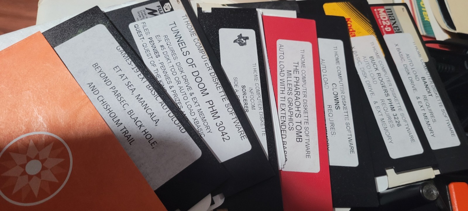Texas Instruments TI-99/4A Vintage Home Computer Lot w/ Expansion 150+ programs