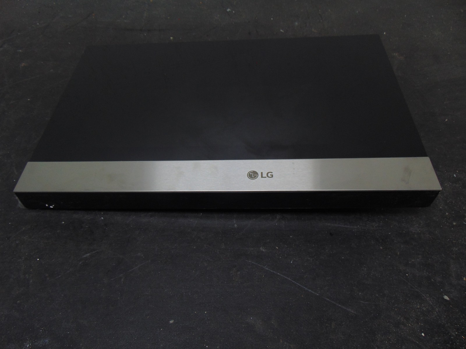 LG Microwave Oven MVEM1621Y Door Assembly ADC30046901