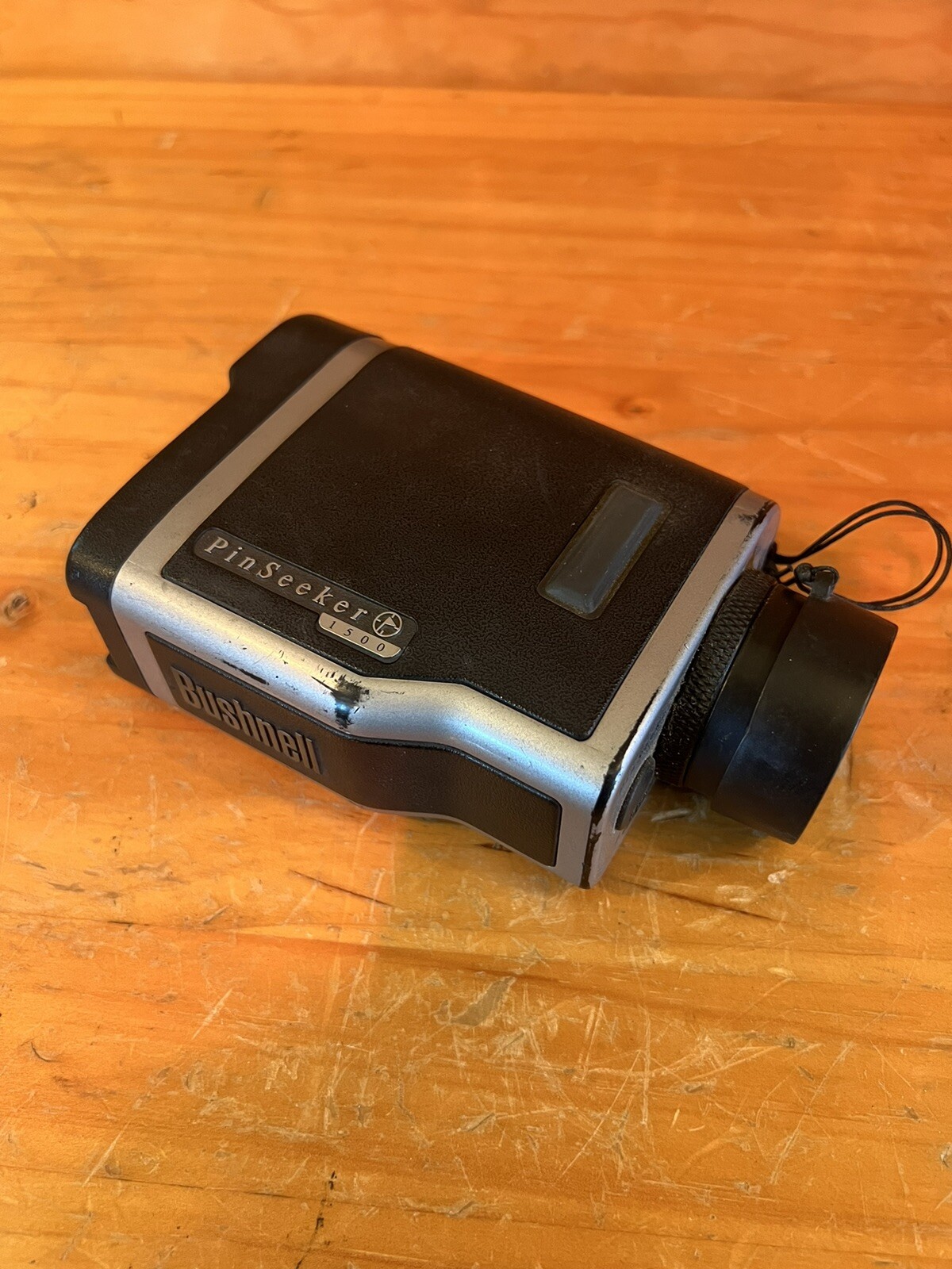 Bushnell Rangefinder PinSeeker 1500 Golf