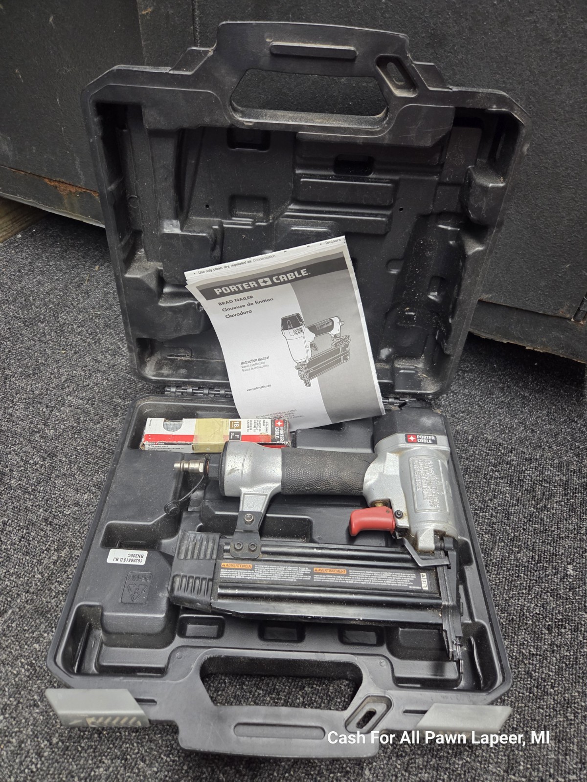Porter Cable 2 inch 18 Gauge Pneumatic Brad Nailer Model BN200sb w case