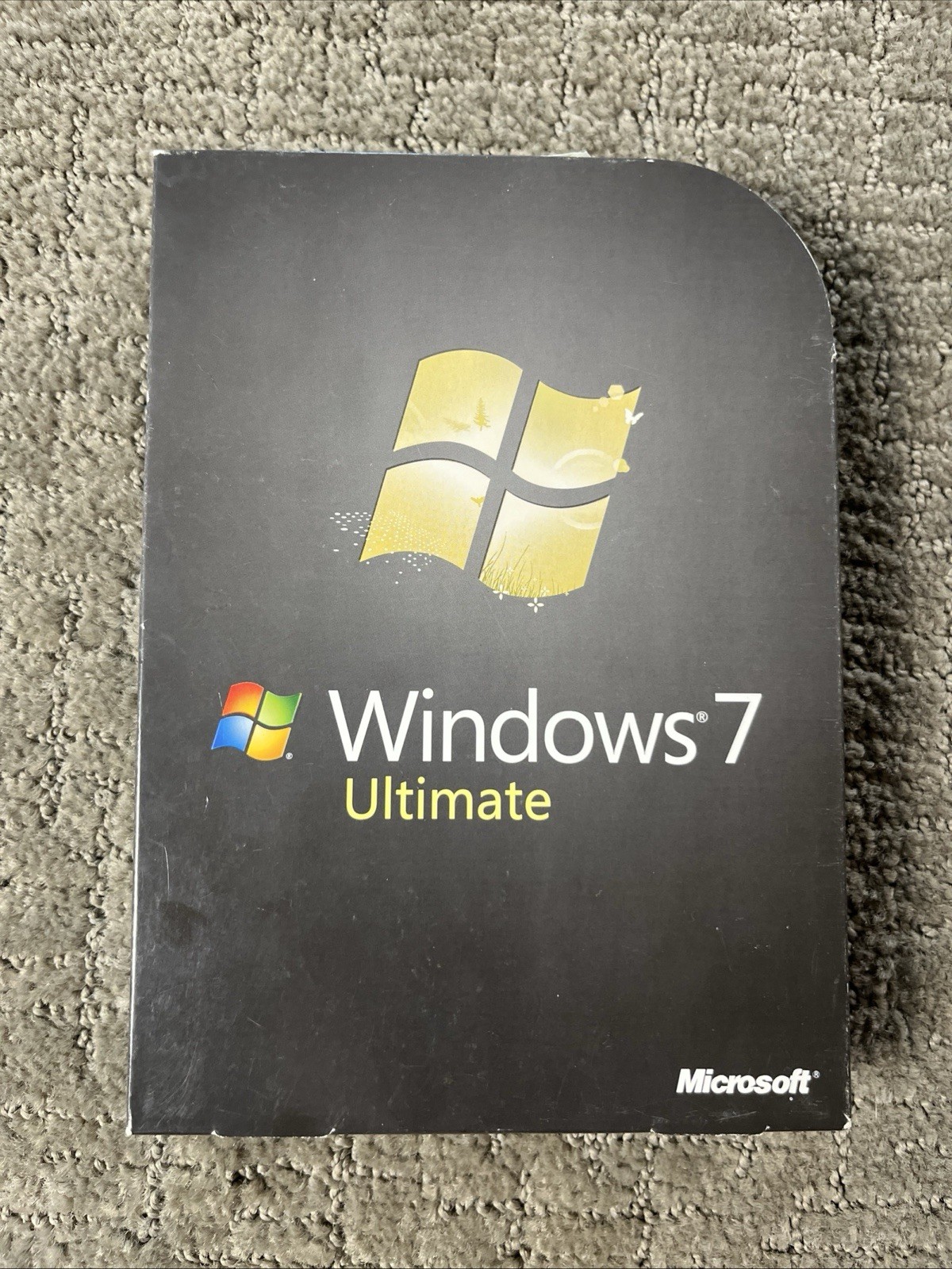 Microsoft Windows 7 Ultimate 32 Bit and 64 Bit DVDs  Box License Key