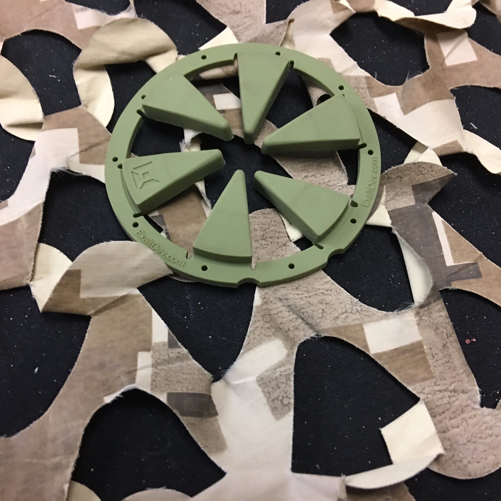 NEW Exalt V3 Rotor Feed Gate - Olive