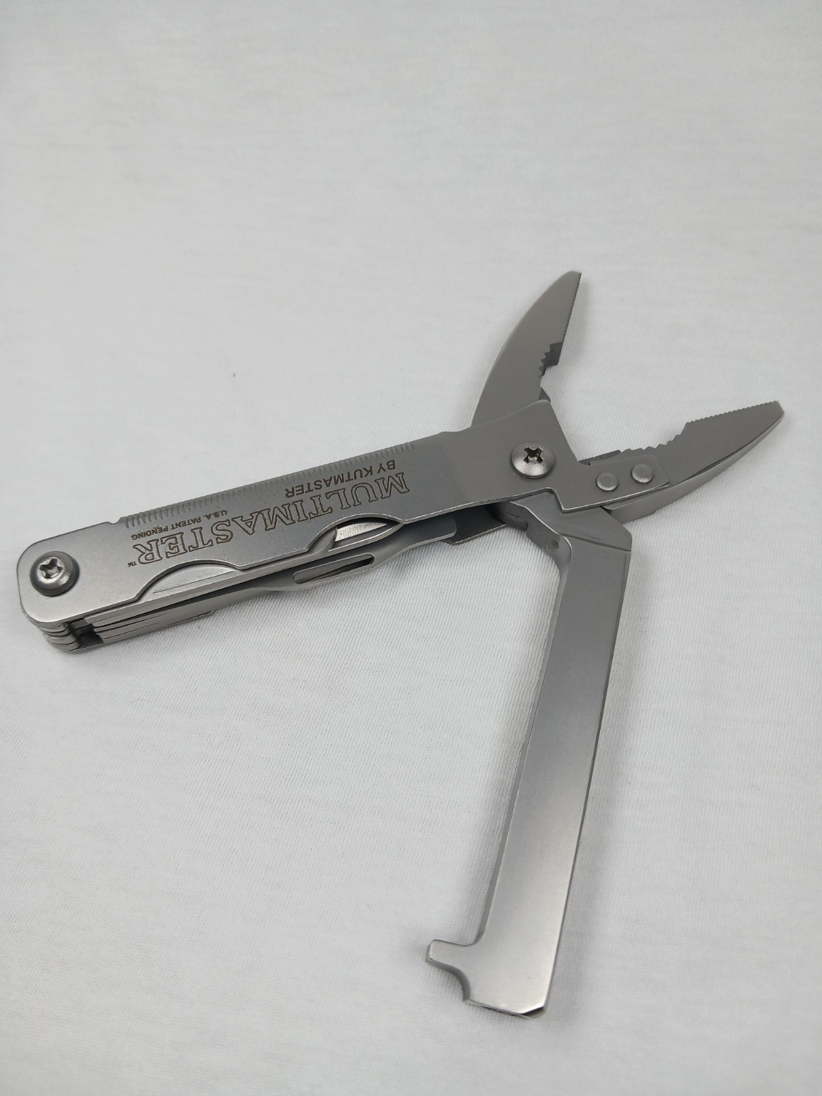 Kutmaster Multimaster 1044 Multi-Tool Pliers w/ Knife Saw File Hook Bit Driver