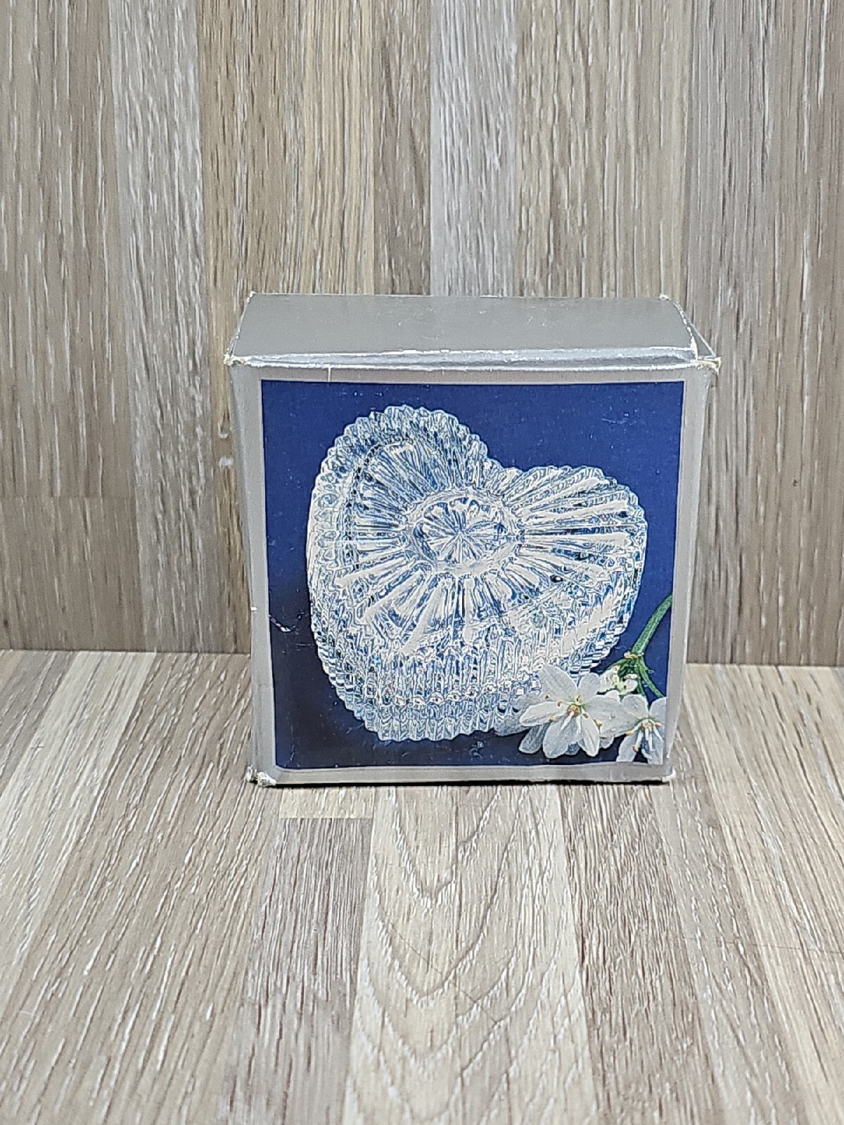 Alco Crystal Heart Box ~ 2½ Inch