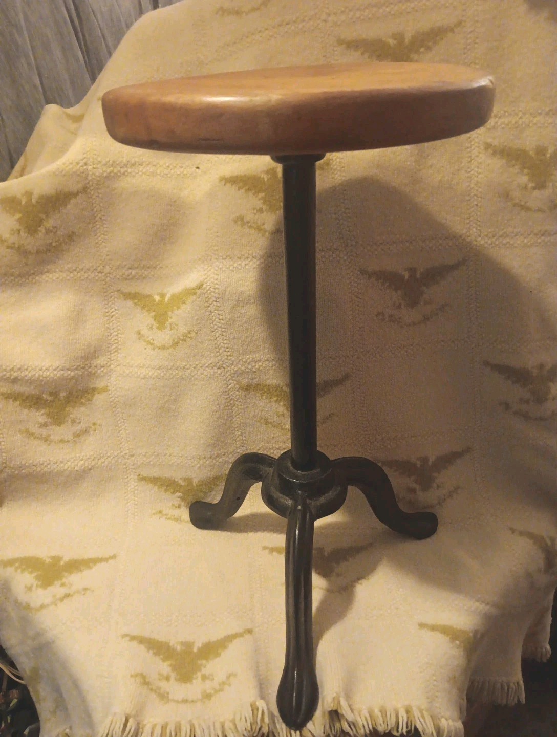 VINTAGE INDUSTRIAL CAST IRON LEGS / BIRCH FORMED SEAT/ SEWING MACHINE TASK STOOL