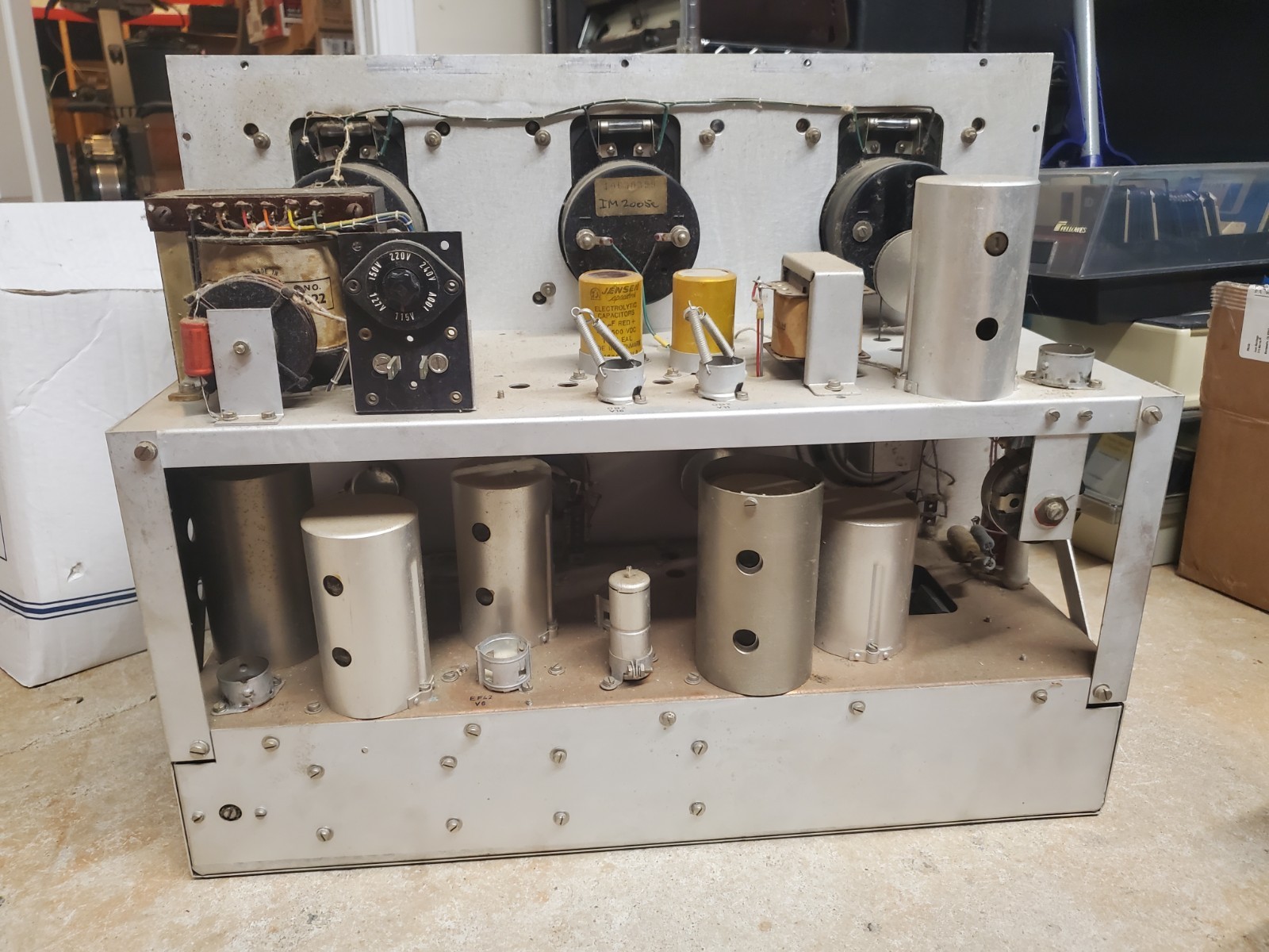 Brüel & Kjær Type 2005 heterodyne voltmeter