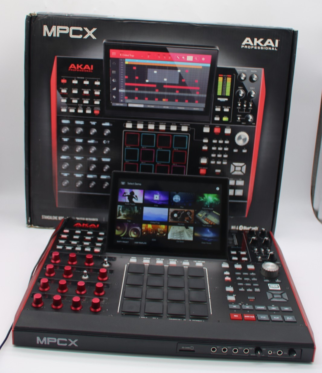 Akai Professional MPC-X Standalone Sampler and Sequencer