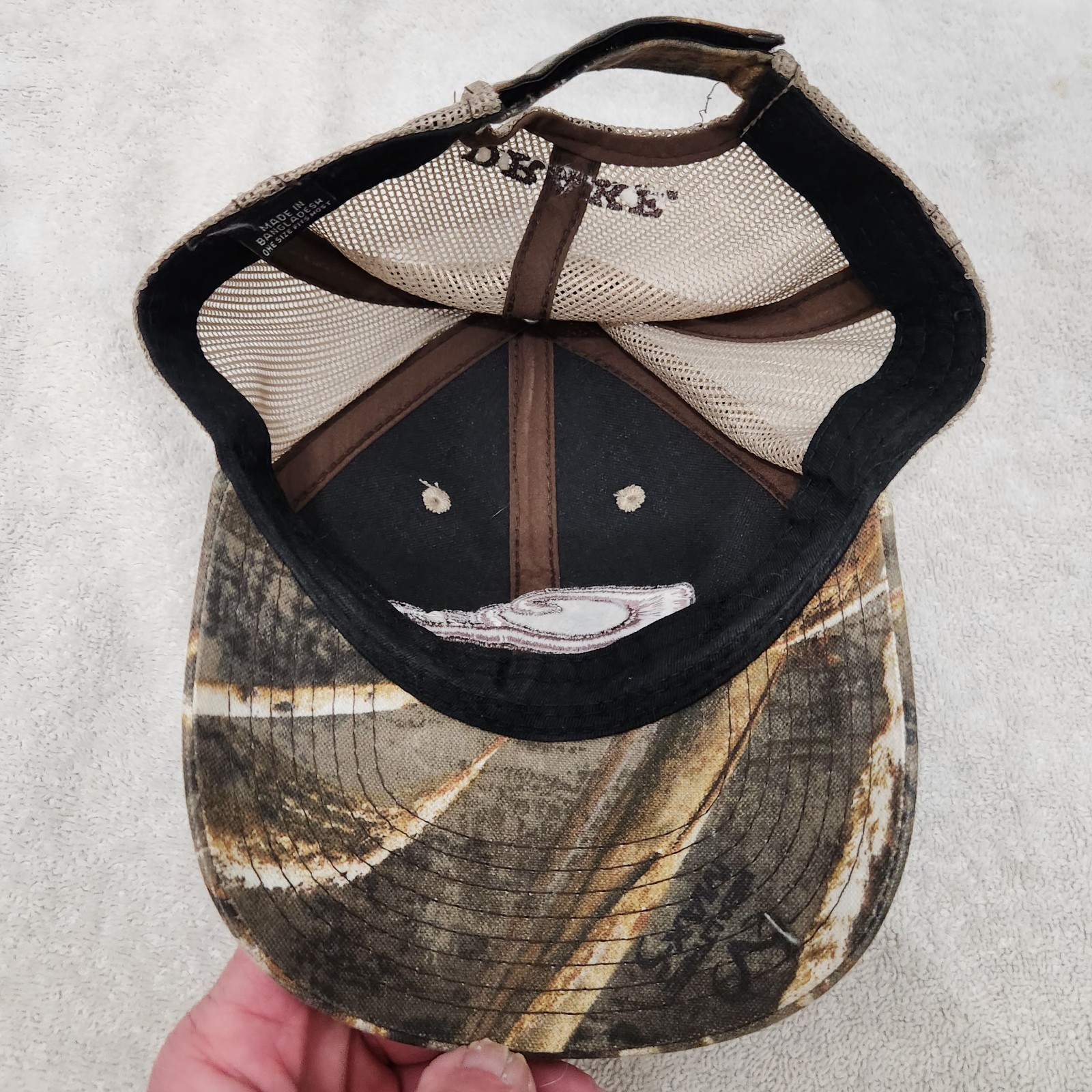 DRAKE WATERFOWL SYSTEMS CAMO MESH BACK BALL CAP RAISED LOGO Adjustable