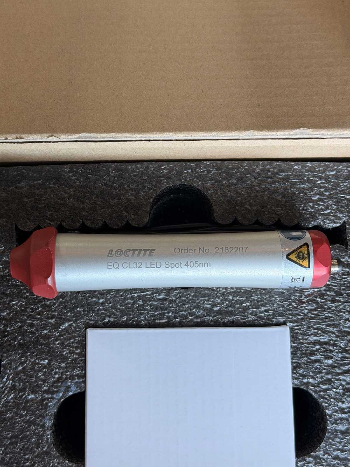 LOCTITE EQ CL32 LED Spot 405nm Fiber Optic Illuminator Light Source 2182207