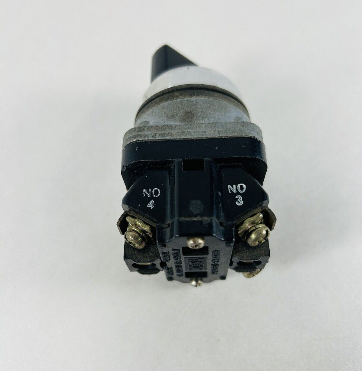 TEC Tokyo Electric SS-42-11 Selector Switch 2 Position. Used.
