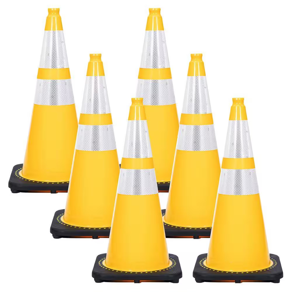 28 In. Yellow Reflective Traffic Cones (6-Pack)