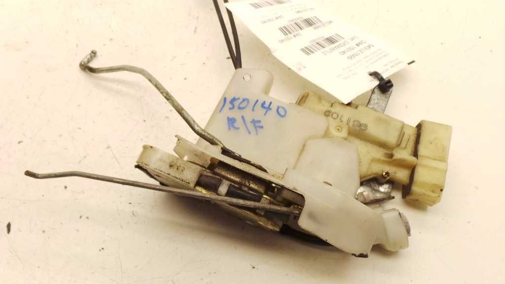 98-05 LEXUS GS300 PASSENGER SIDE FRONT DOOR LOCK ACTUATOR ASSEMBLY