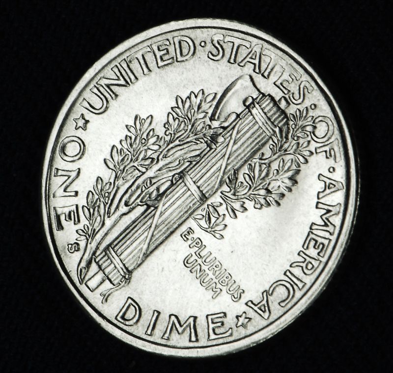 1941-s Mercury Dime. 95% Full Horizontal Separated Bands. BU (Inventory A)