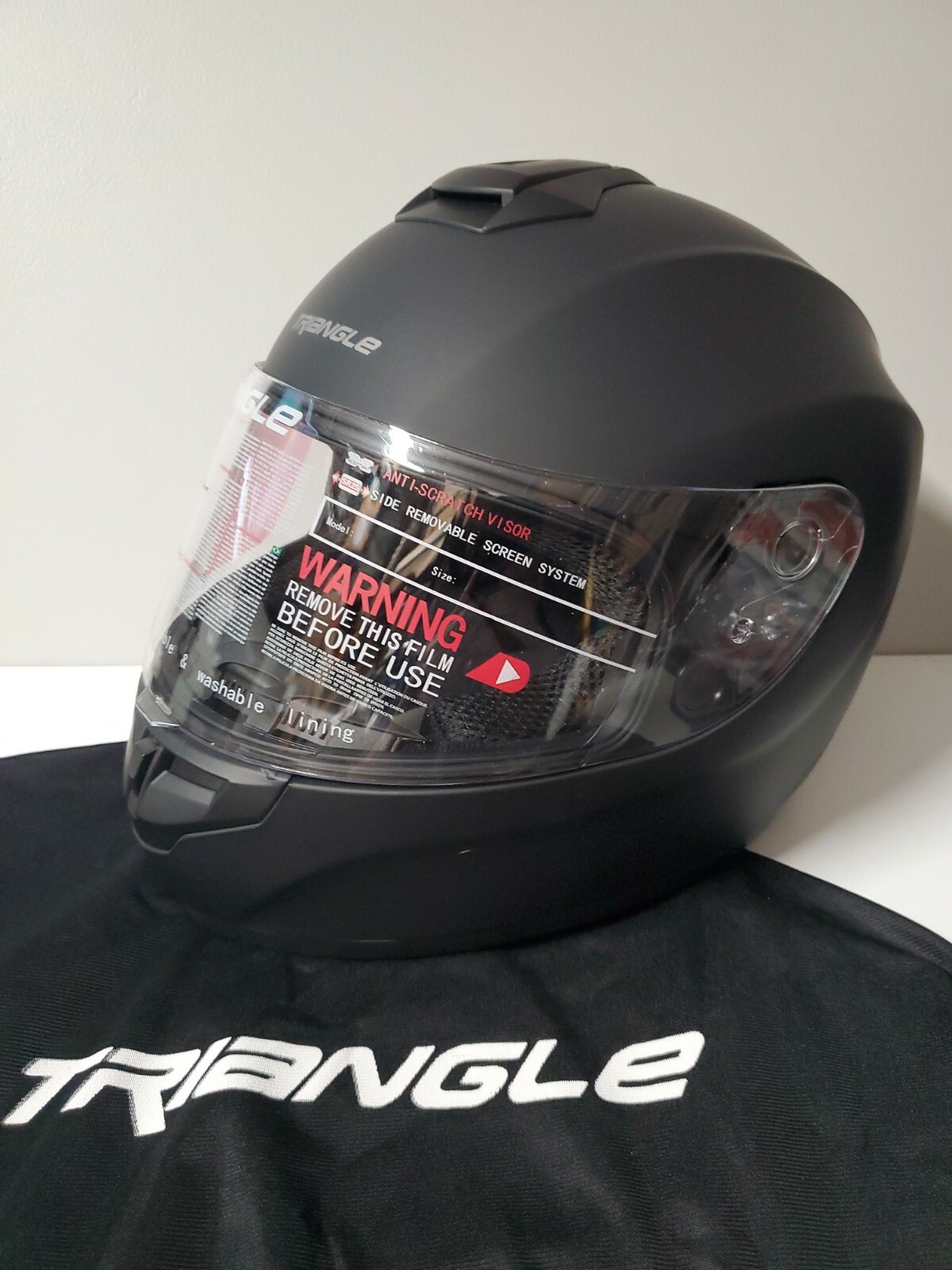 Triangle tff15 TRIANGLE Matte Black FullFace Lightweight Aerodynamic MED 57-58cm