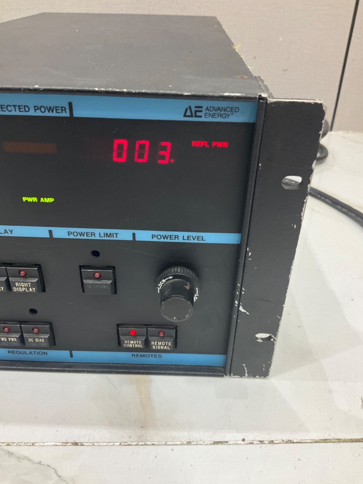 ADVANCED ENERGY 3155002-005E RFX-600 RF GENERATOR
