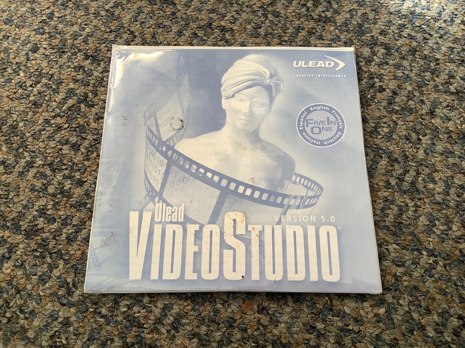 ULEAD VIDEO STUDIO 5.0 + PHOTO EXPLORER 6.0 DISC ULEAD CREATIVE INTELLIGENCE