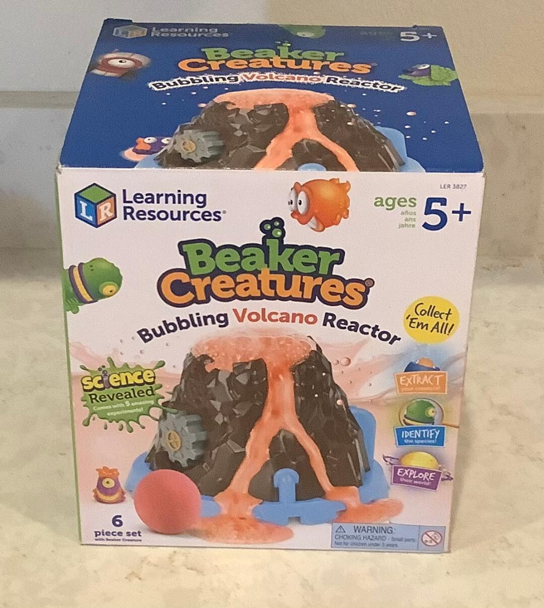 NEW IN BOX, LEARNING RESOURCES BEAKER CREATURES BUBBLING VOLCANO REACTER- STEM