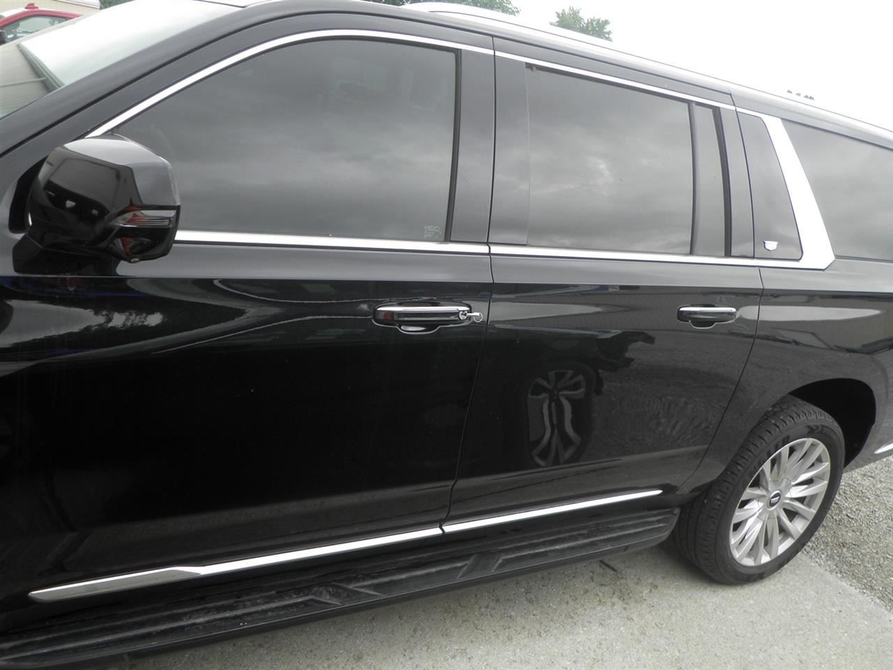 2023 Escalade ESV Upper Air Shutter 3.0L