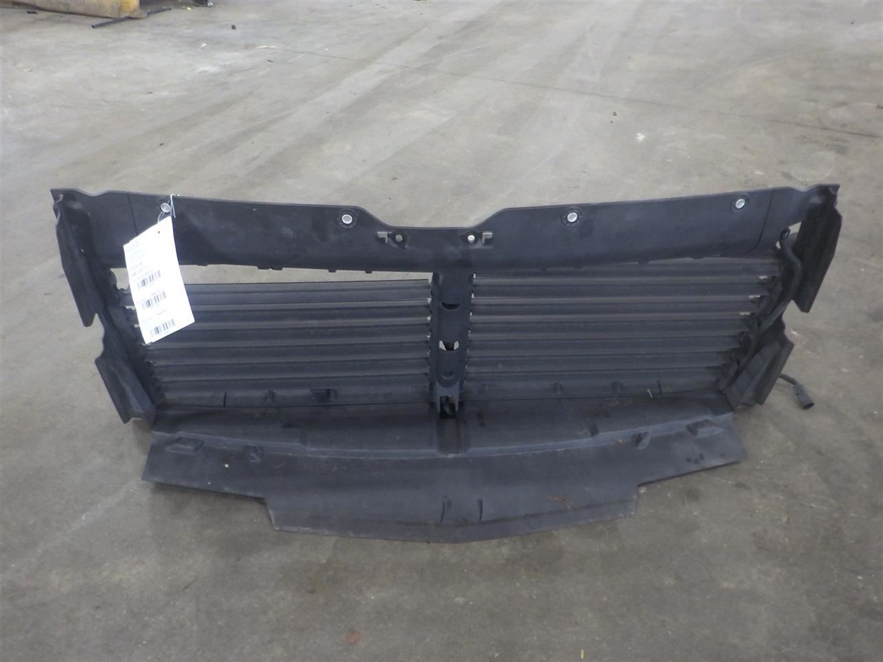 2023 Escalade ESV Upper Air Shutter 3.0L