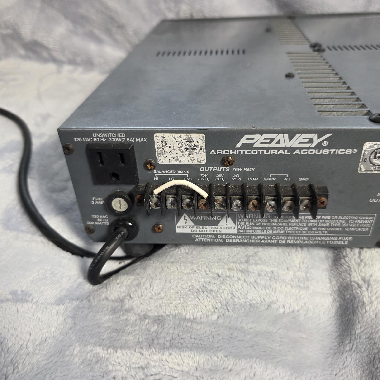 Peavey Architectural Acoustics UMA 75T II PA Mixer Amplifier Untested