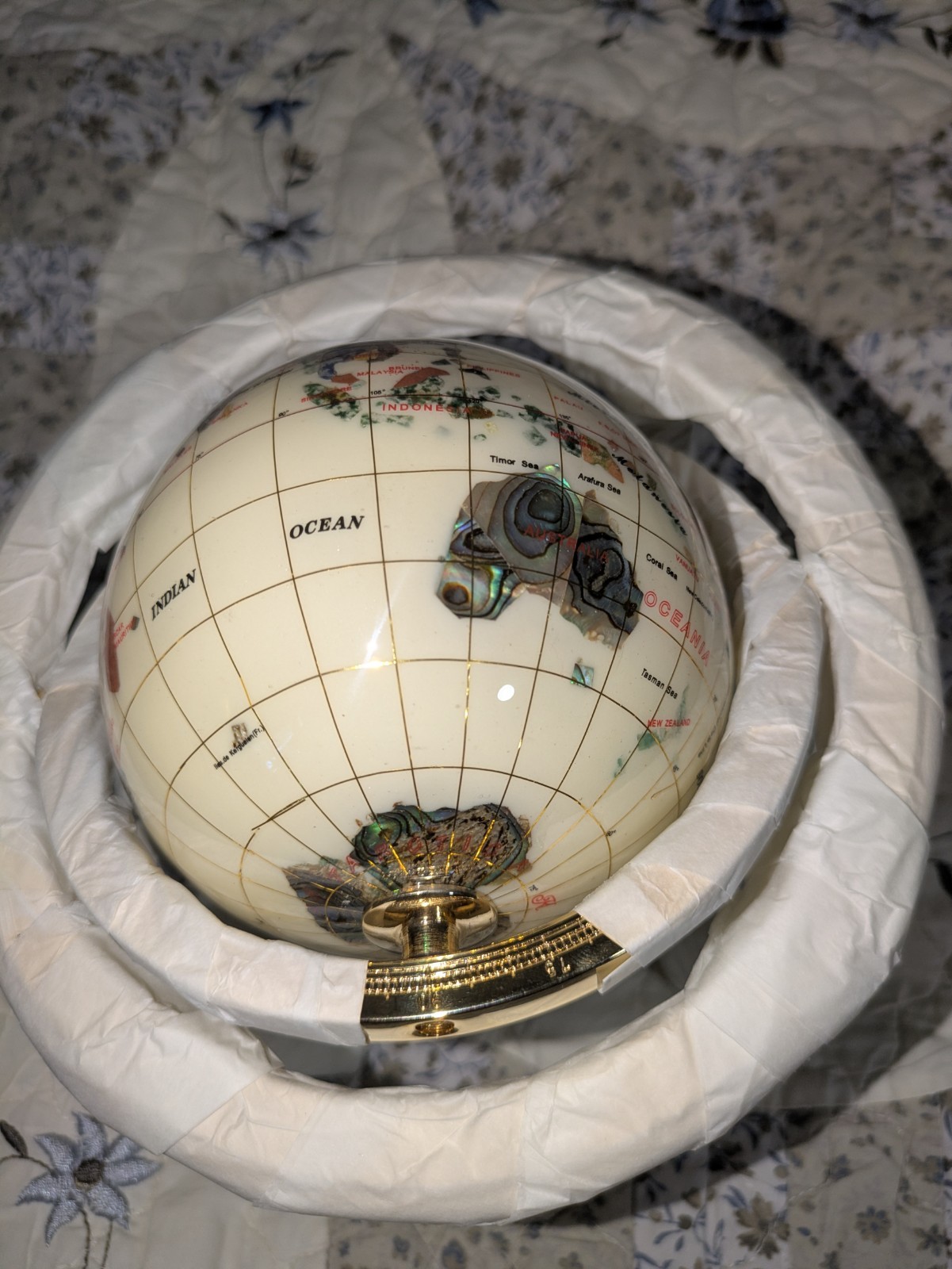 2007 Alexander Kalifano Gemstone Tabletop Globe Rotating Gold Base 14" Diameter