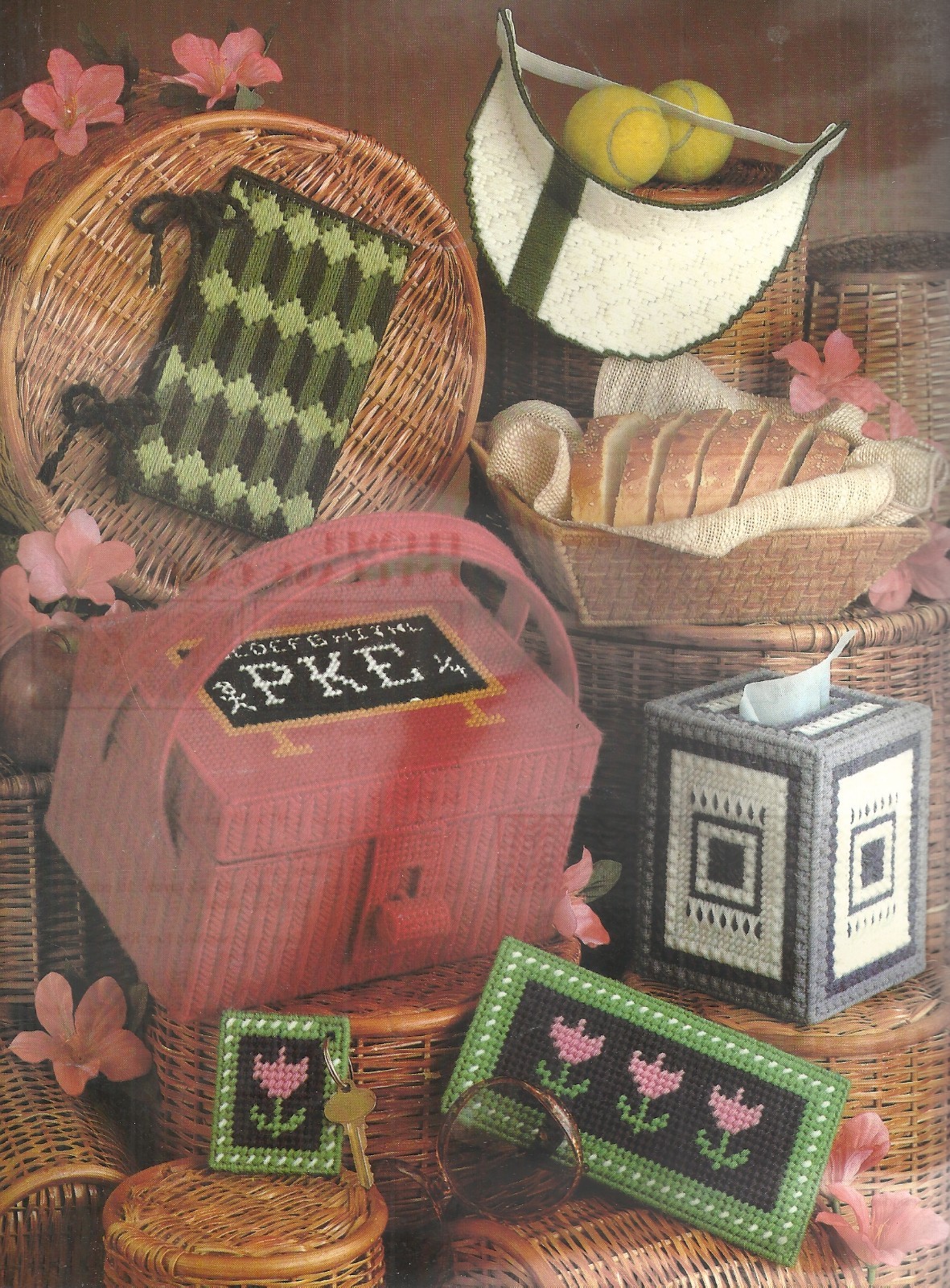 LEISURE ARTS MORE NEEDLEPOINT PROJECTS FOR PLASTIC CANVAS PATTERN LEAFLET ©1980
