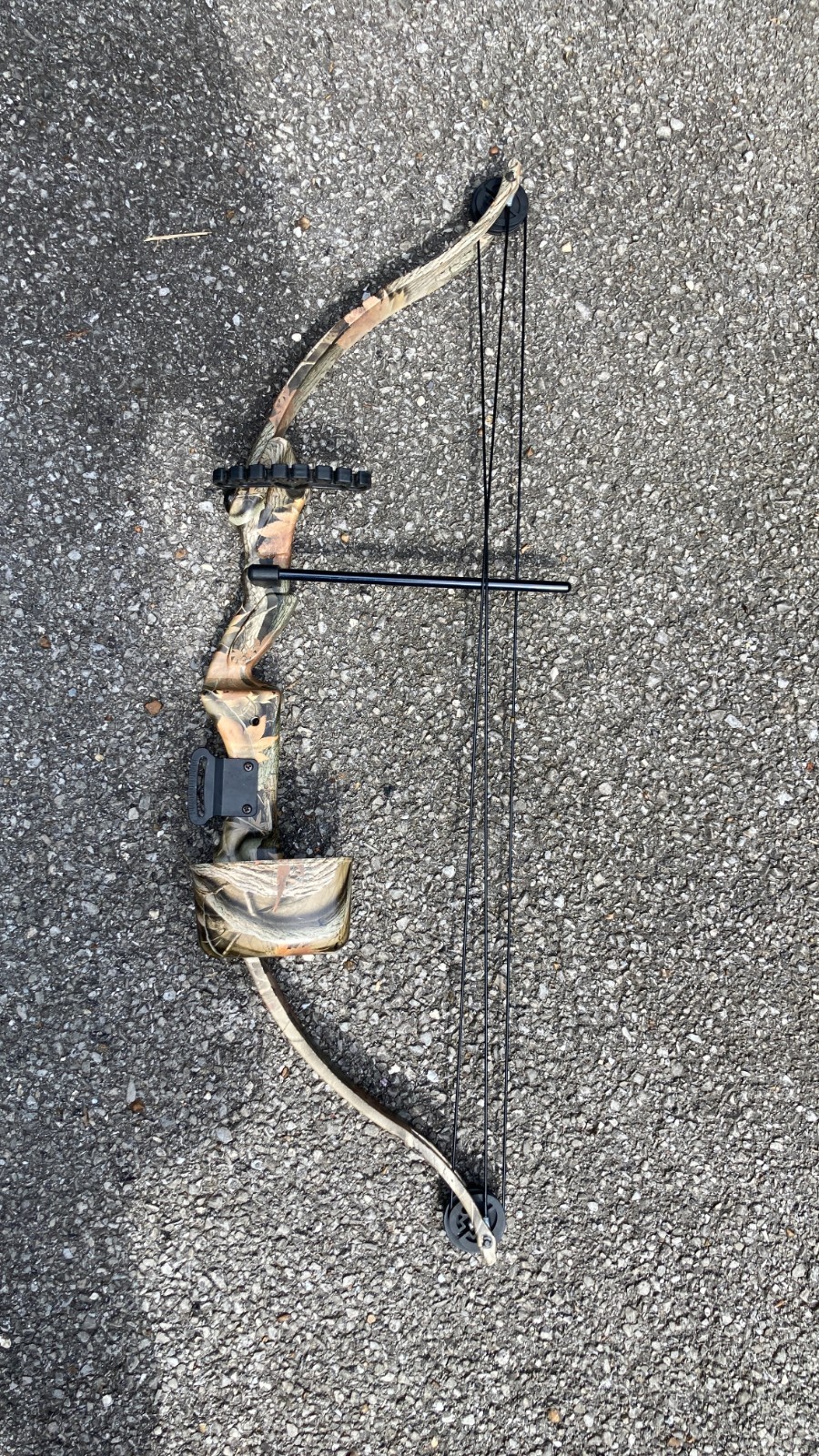 PSE ARCHERY Camouflage COMPOUND BOW HUNTING 34"