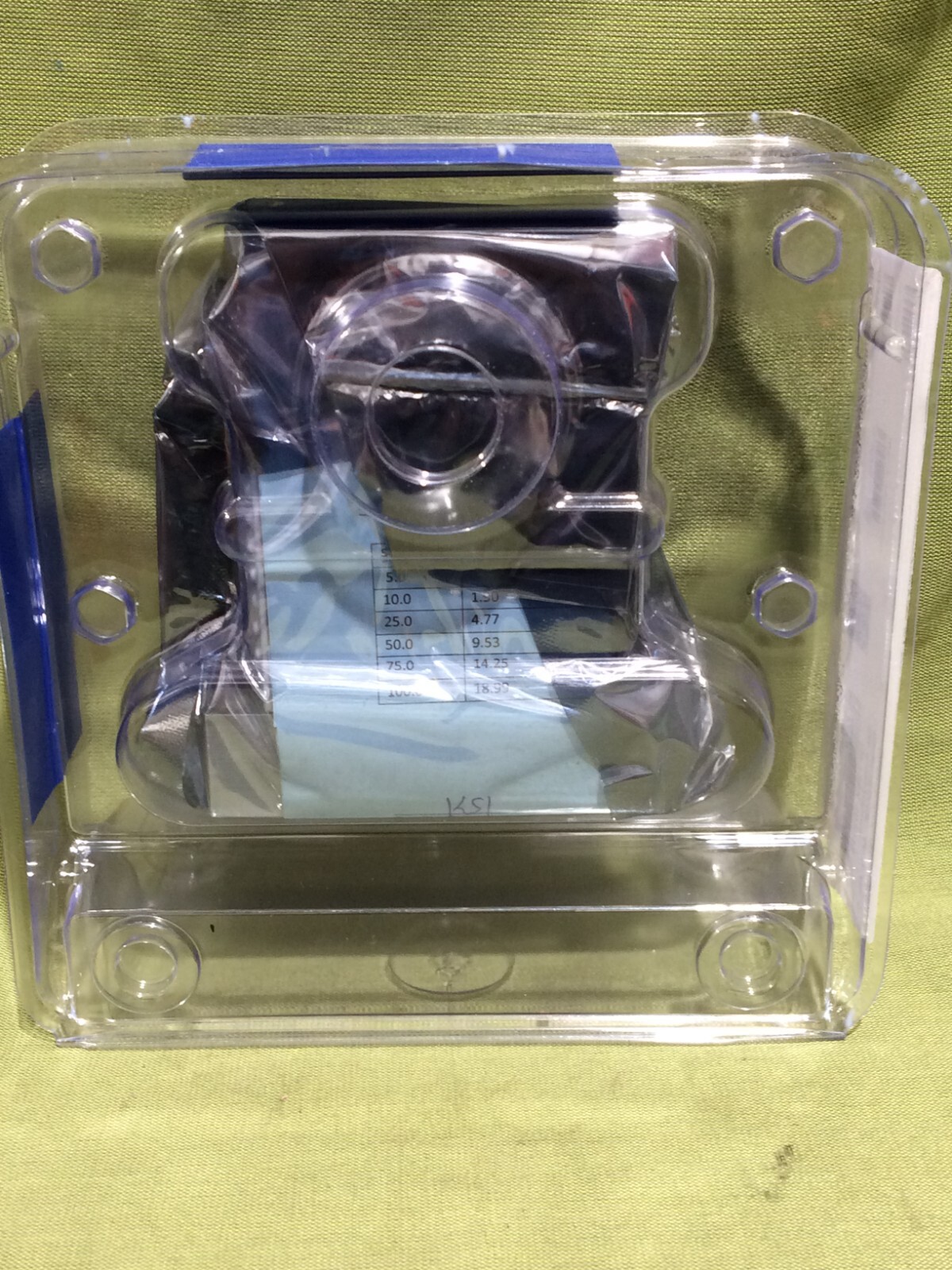 Brooks GF120X-102019 Mass Flow Controller New Surplus