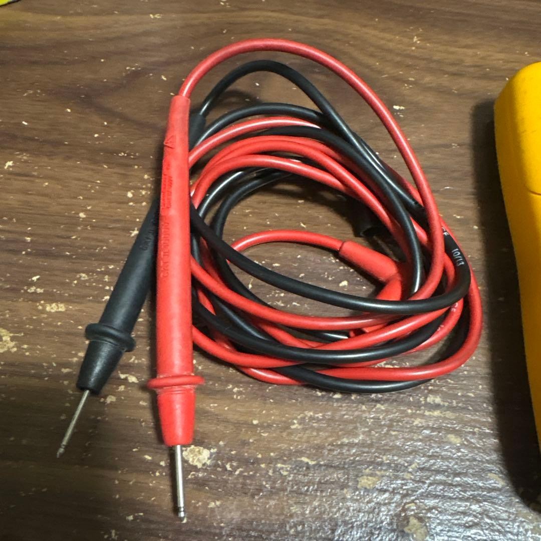 Fluke 107 Digital Multimeter 8797
