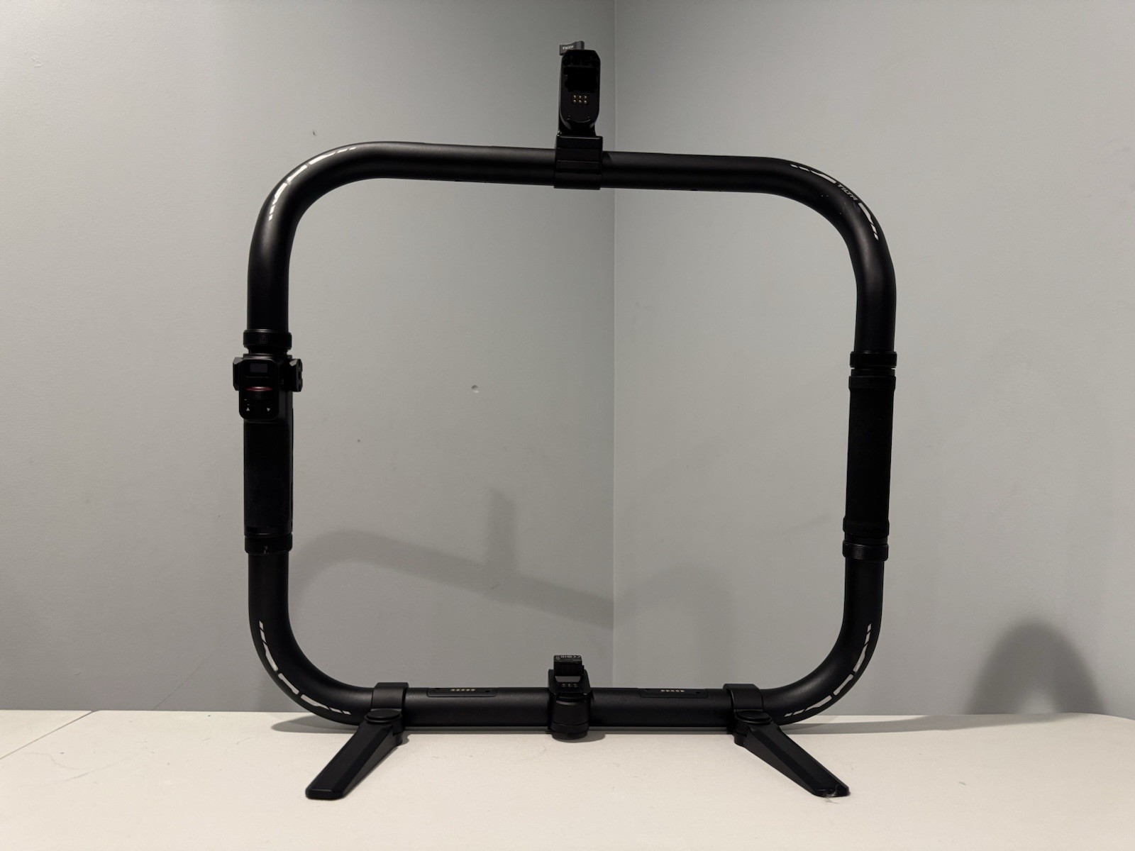 Tilta Basic Ring Grip Plus Frame + Dual-Channel Wireless Lens Control Handle Kit
