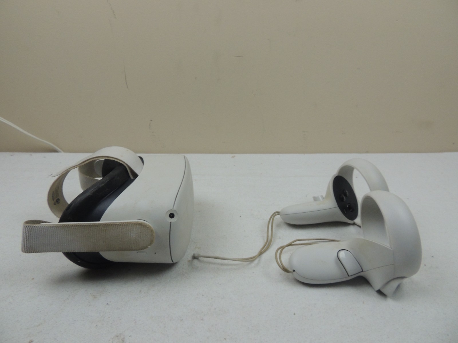 Meta Oculus Quest 2 256GB Standalone VR Headset - White