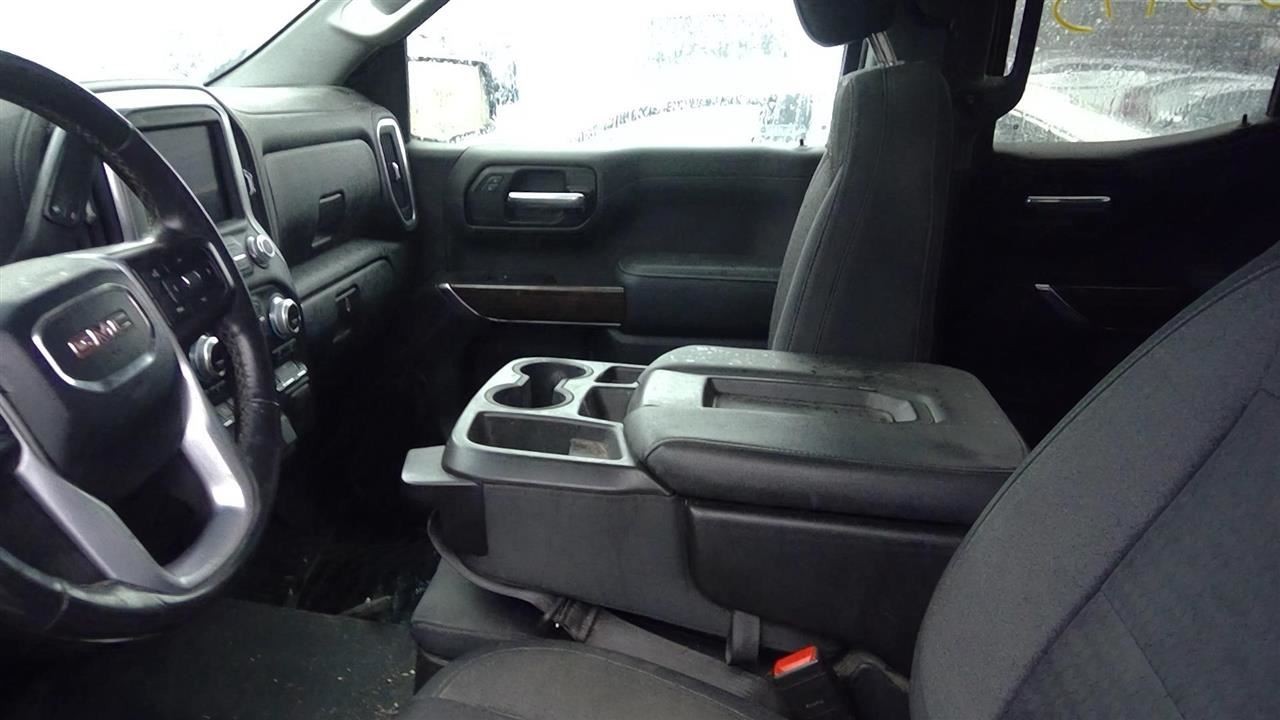 SIERRA150 2019 Glove Box 2074436