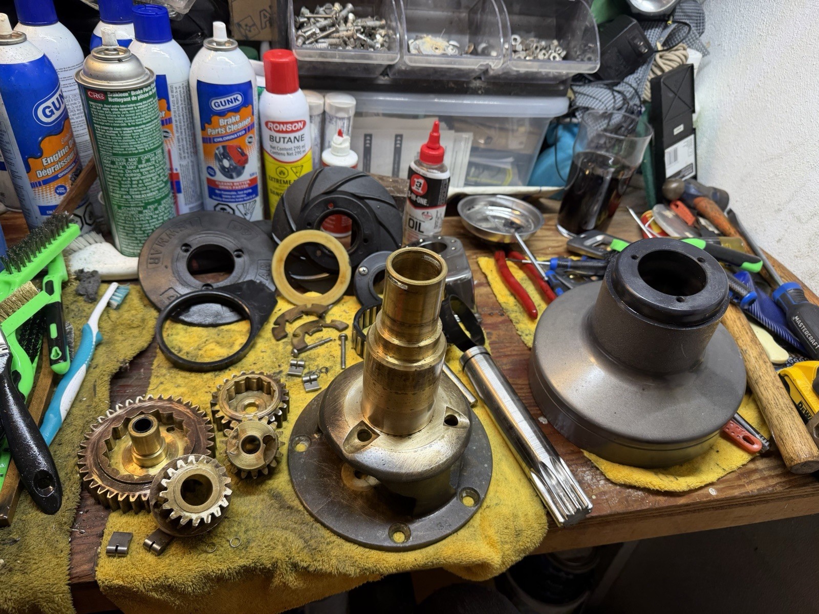 Lewmar 46 Self Tailing Winches