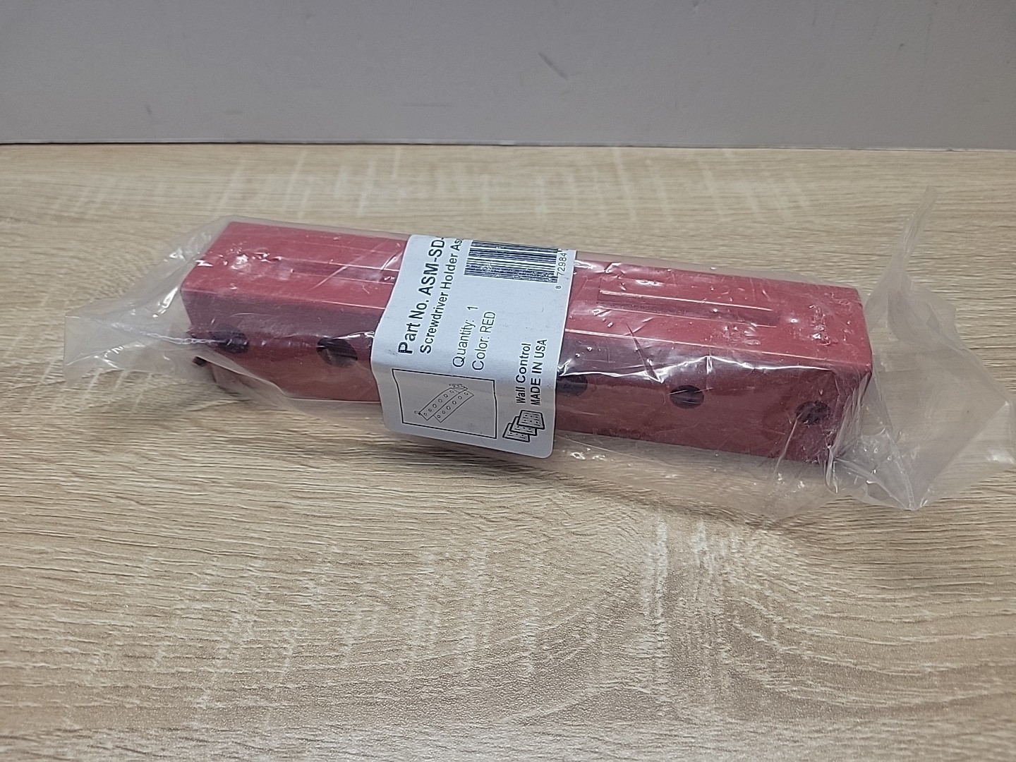 Wall Control Red Slotted Metal Pegboard Screwdriver Holder Assembly ASM-SD-008R