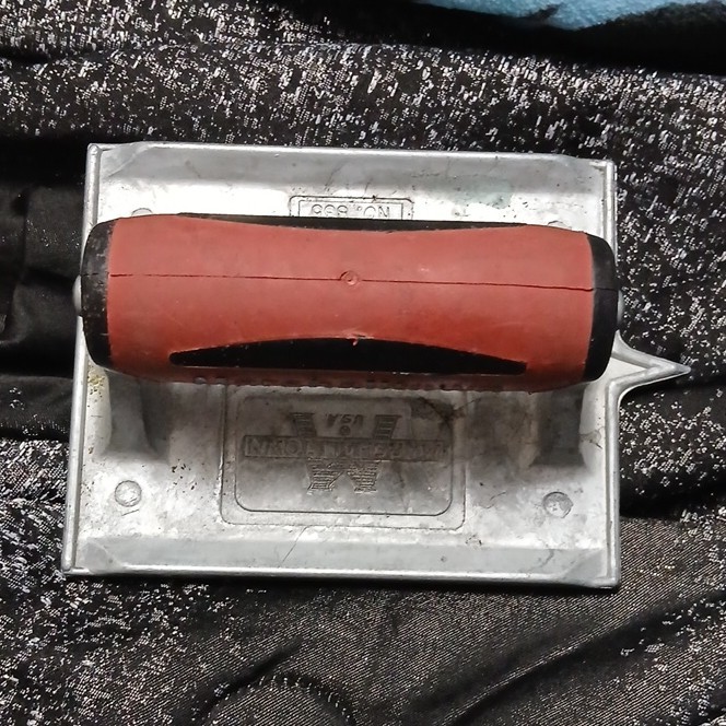 Marshalltown VS792 Steel Corner Trowel Silver Red Black Plastic Handle 1 Piece