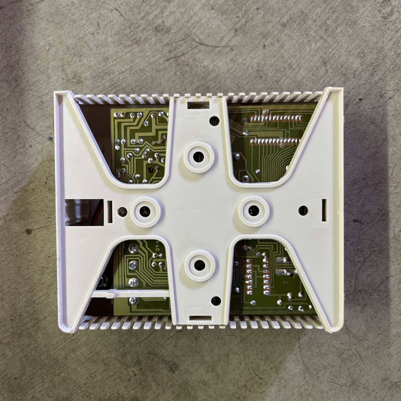 7 Day Electronic Energy Saving Thermostat
