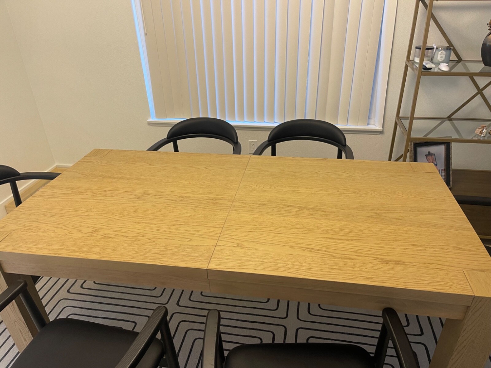 adler extention dining table