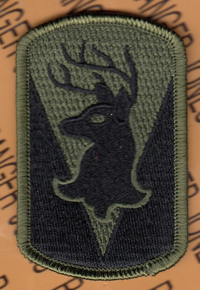 US Army 86th Armored Brgade OD Green & Black BDU ~3" patch m/e