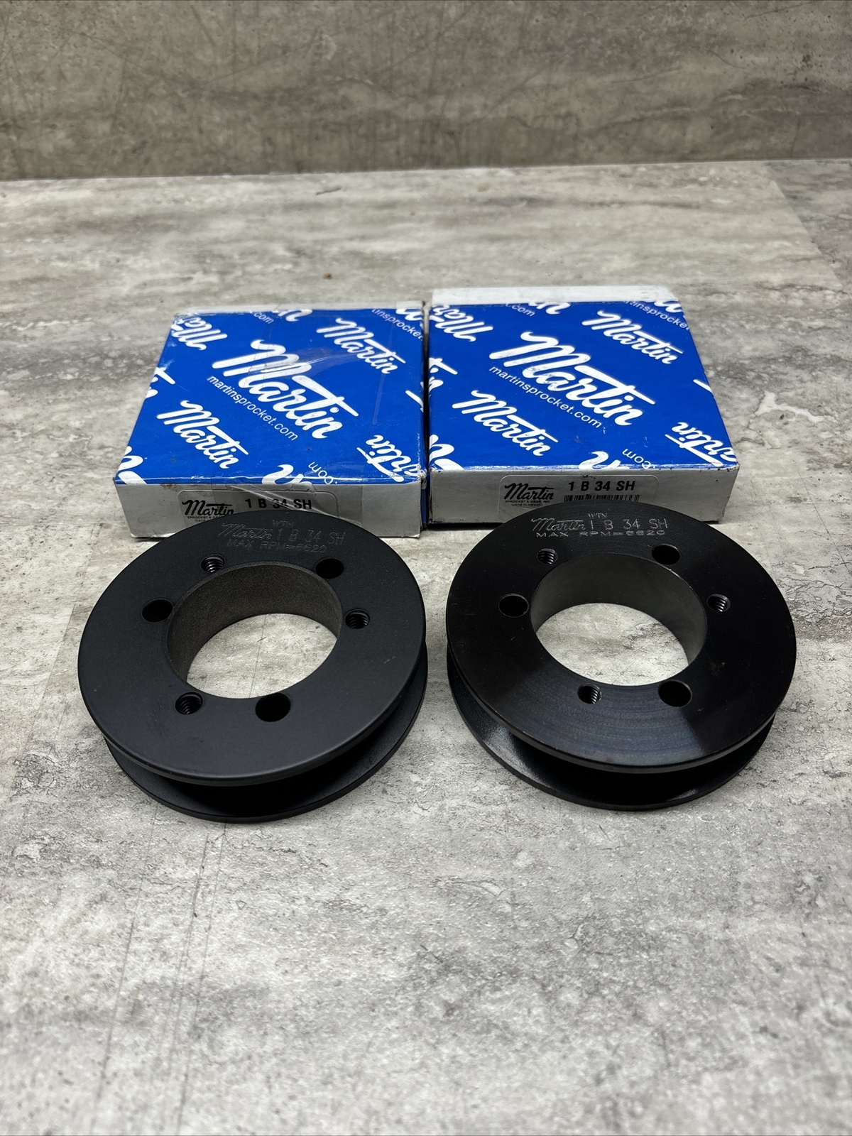 Lot Of 2 Martin 1 B 34 SH Bushing Bore V-Belt Pulley / Sheave, 1 Groove, New