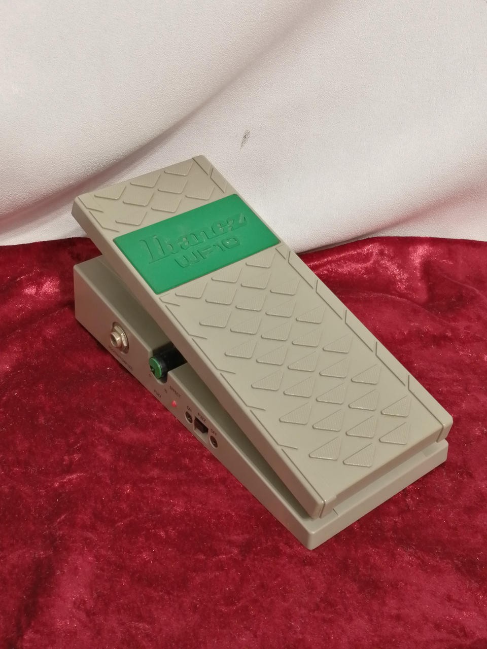 Ibanez WF10 Wah Pedal with Fuzz Effect, Used, Missing 2 Rubber Pads