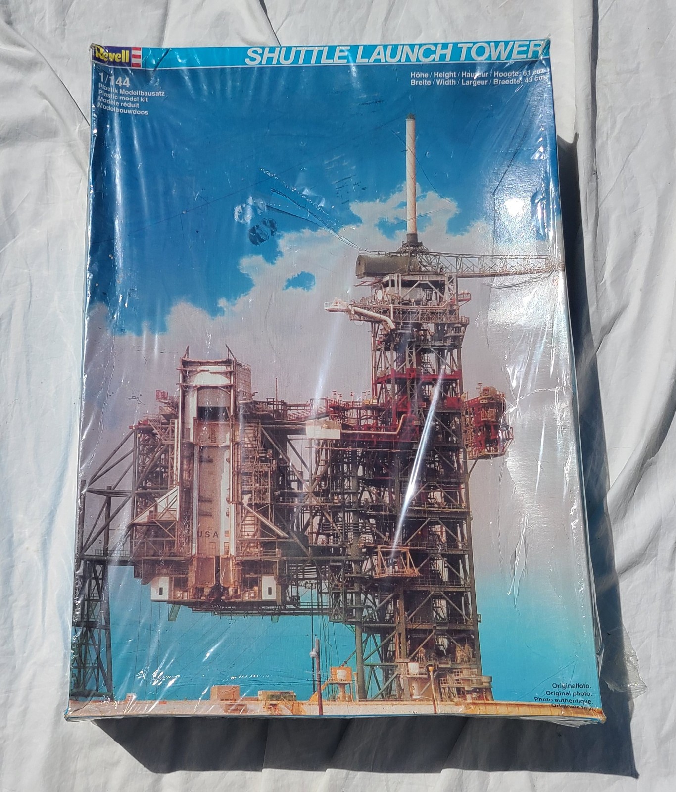 Revell 1:144 Space Shuttle Launch Tower Model Kit 4910 Vintage 1986 New Sealed